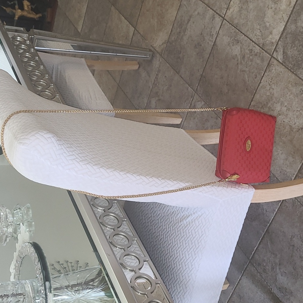 GUCCI RED MICRO GG MONOGRAM CROSSBODY BAG - Picture 10 of 16